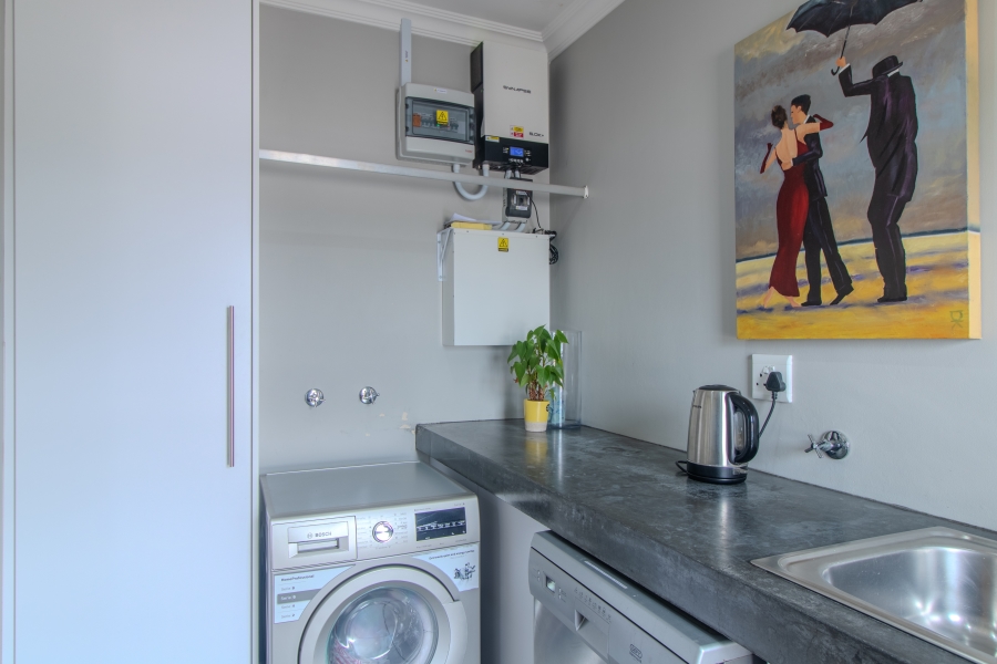 5 Bedroom Property for Sale in Proteaville Western Cape